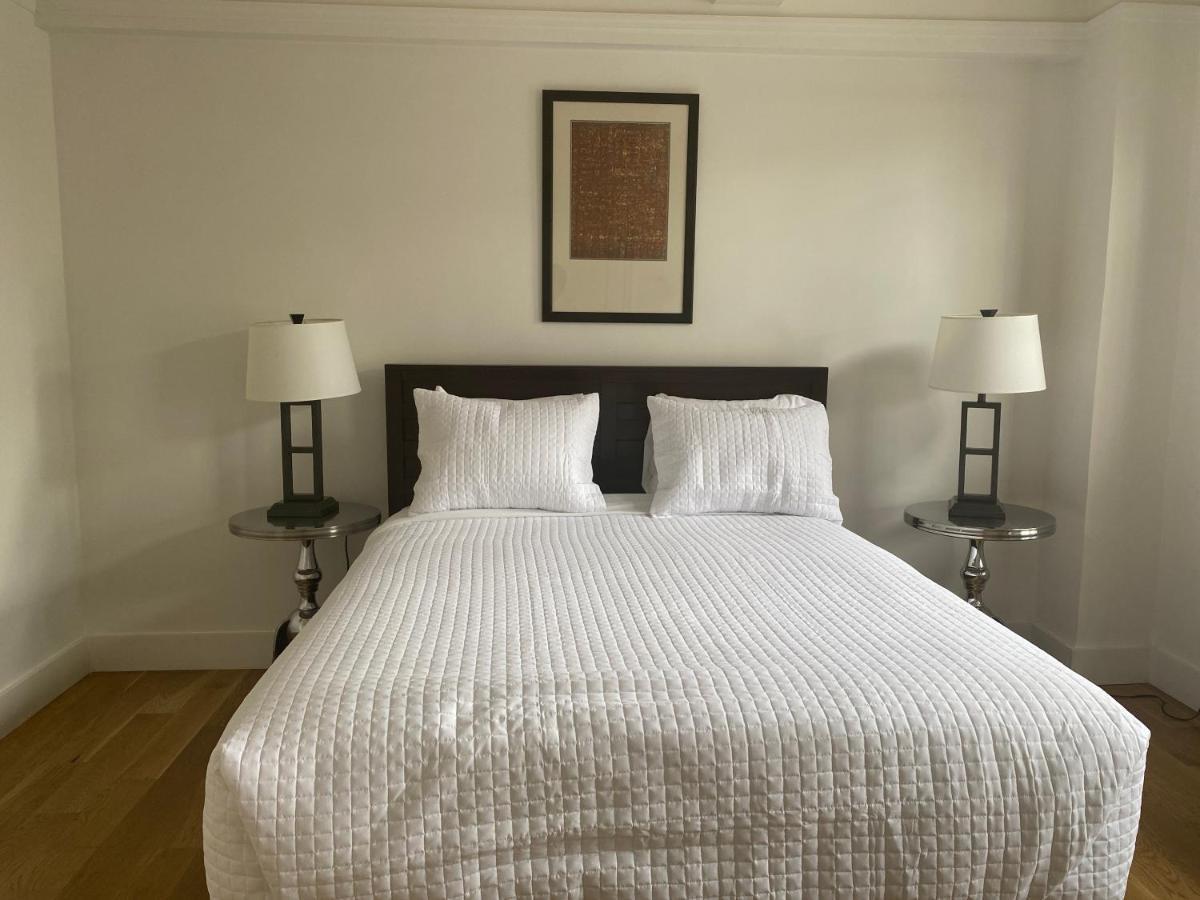 Central Park Apartments 30 Day Stays Нью-Йорк Экстерьер фото